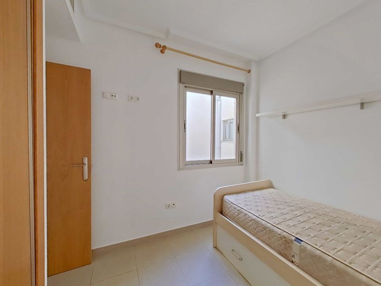 Apartment for Sale in Guardamar Del Segura, Alicante 6