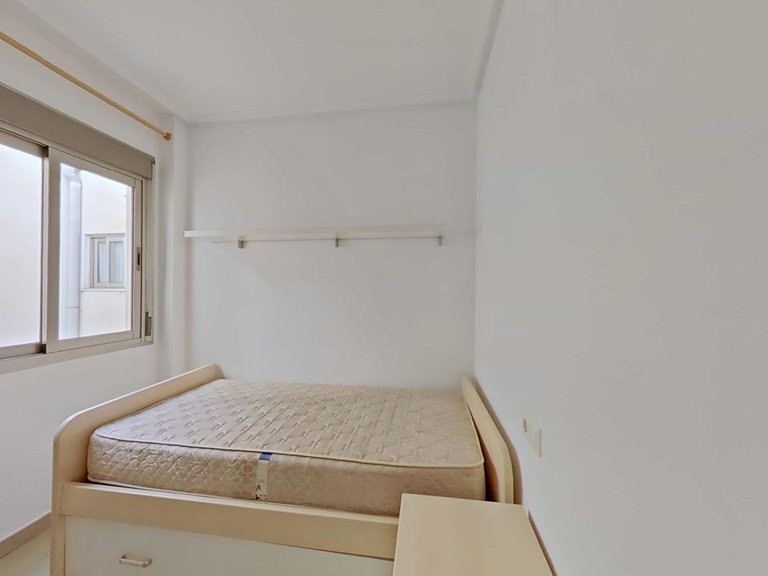 Apartment for Sale in Guardamar Del Segura, Alicante 16