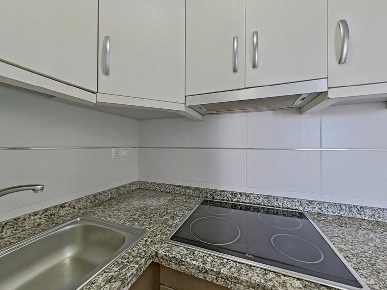 Apartment for Sale in Guardamar Del Segura, Alicante 19