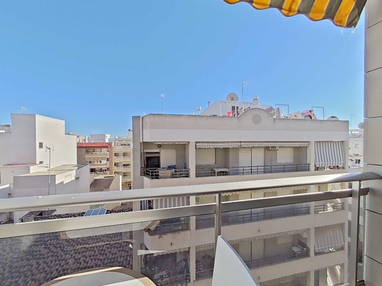 Apartment for Sale in Guardamar Del Segura, Alicante 30