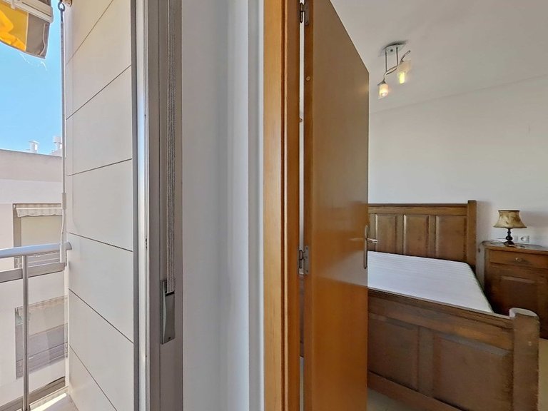 Apartment for Sale in Guardamar Del Segura, Alicante 32