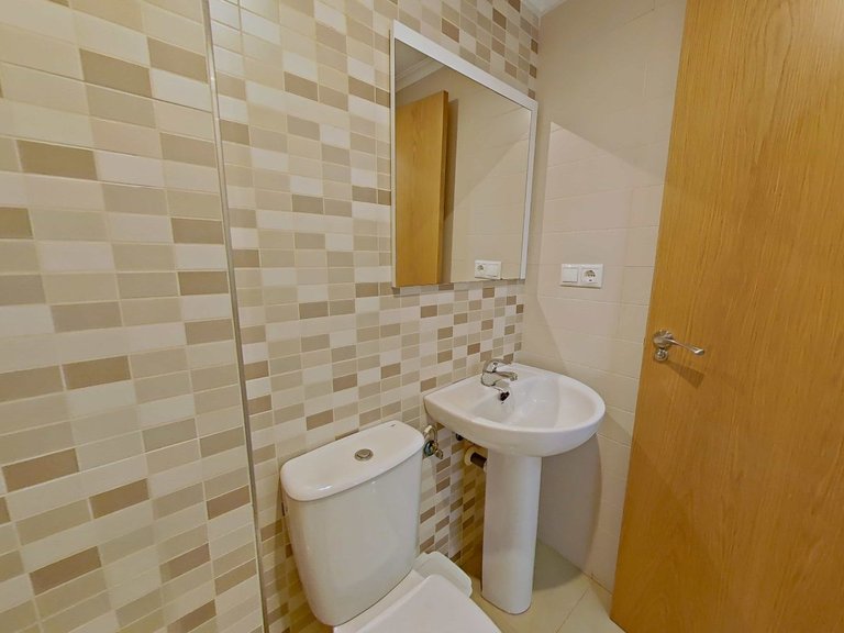 Apartment for Sale in Guardamar Del Segura, Alicante 35