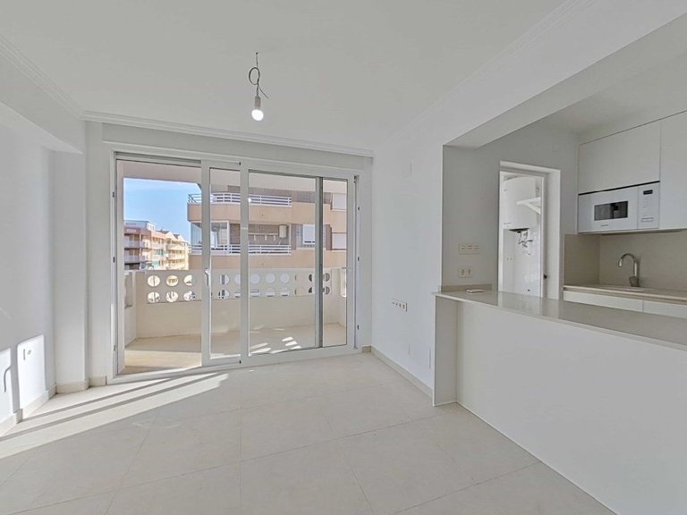 Penthouse for Sale in Torrevieja, Alicante 3