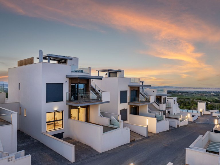 Apartment for Sale in San Miguel De Salinas, Alicante 3