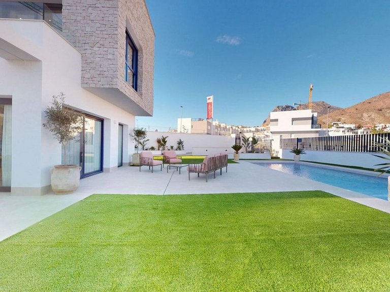 Villa for Sale in Finestrat, Alicante 7