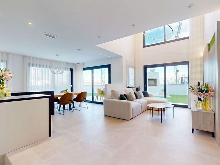 Villa for Sale in Finestrat, Alicante 12