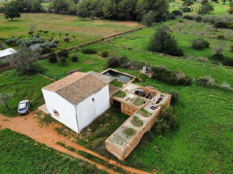 Villa for Sale in Santa Eularia Des Riu, Alicante 40