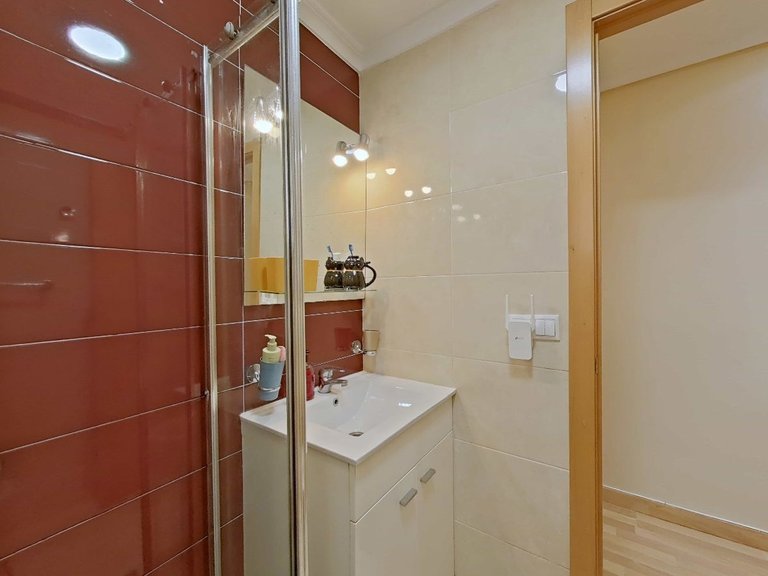 Apartment for Sale in Alicante/alacant, Alicante 8