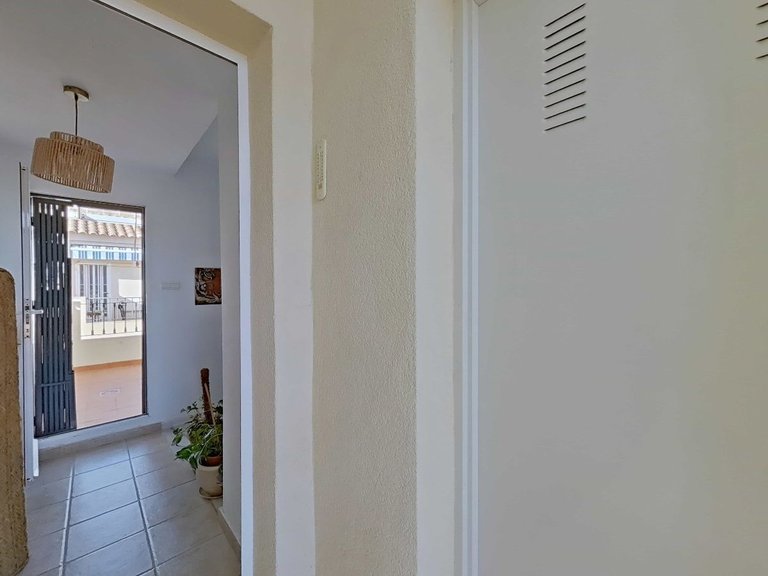 Town House for Sale in Alicante/alacant, Alicante 16