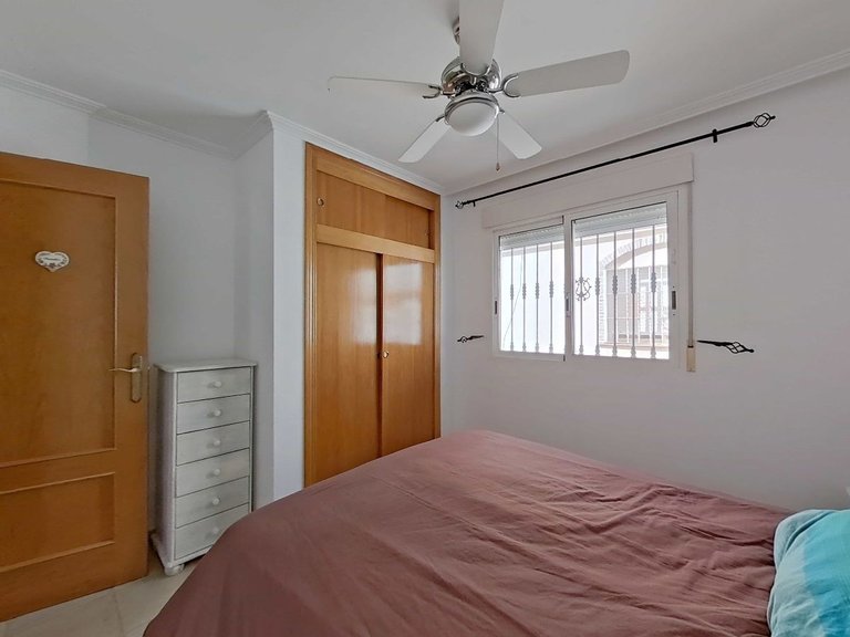 Town House for Sale in Alicante/alacant, Alicante 25