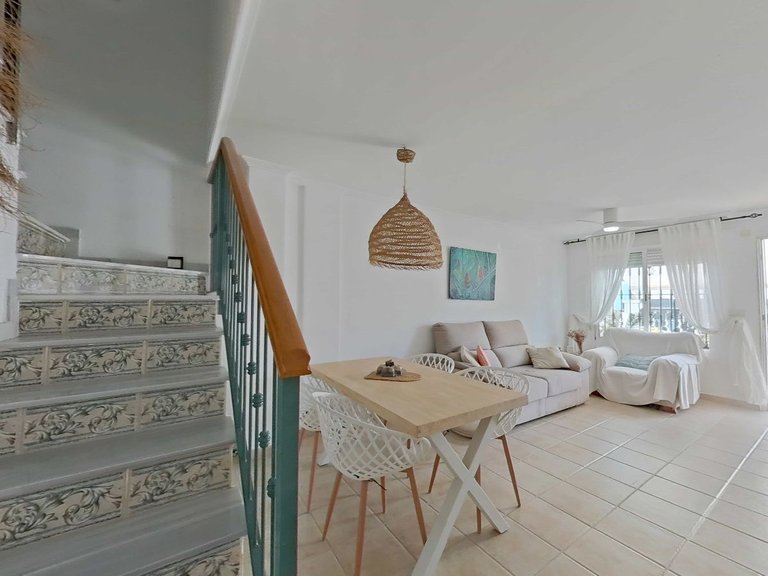 Town House for Sale in Alicante/alacant, Alicante 29