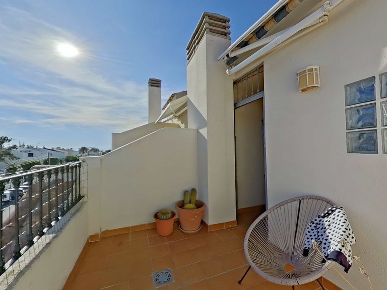 Town House for Sale in Alicante/alacant, Alicante 35