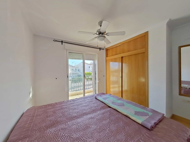 Town House for Sale in Alicante/alacant, Alicante 40