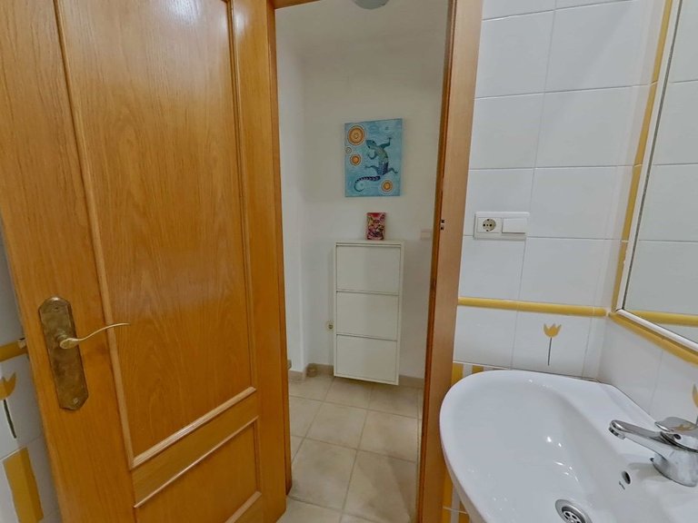 Town House for Sale in Alicante/alacant, Alicante 41