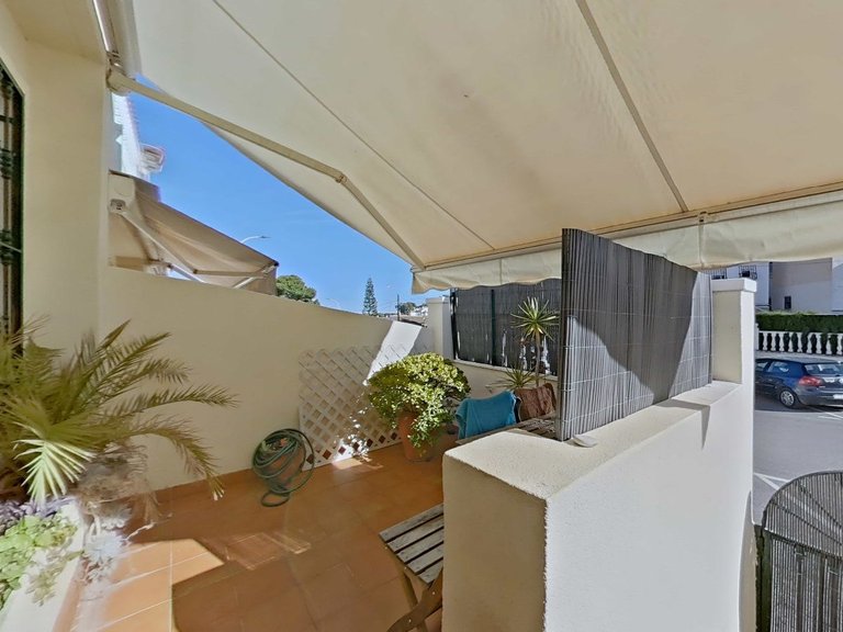 Town House for Sale in Alicante/alacant, Alicante 48