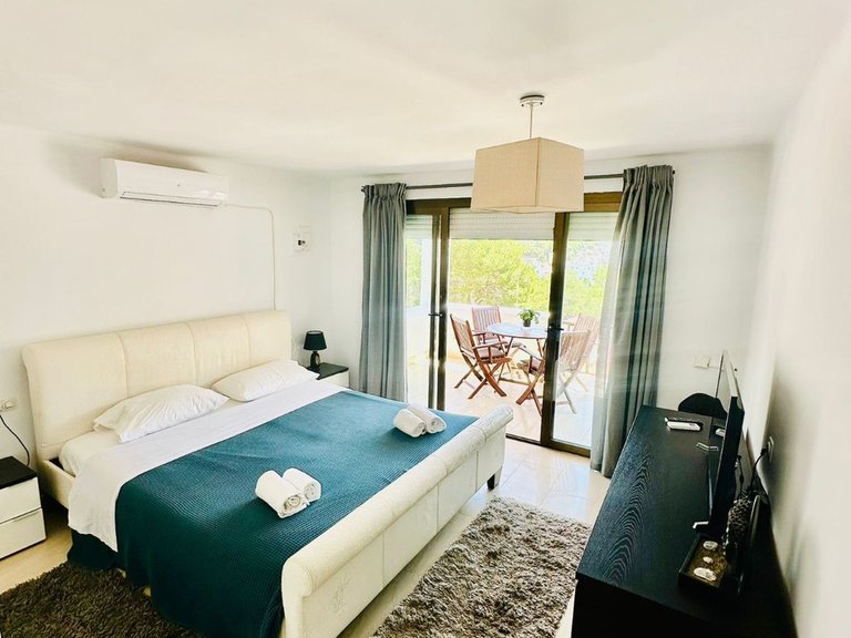 Apartment for Sale in Santa Eulalia Del Río, Alicante 26