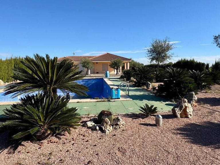 Villa for Sale in Orihuela, Alicante 5