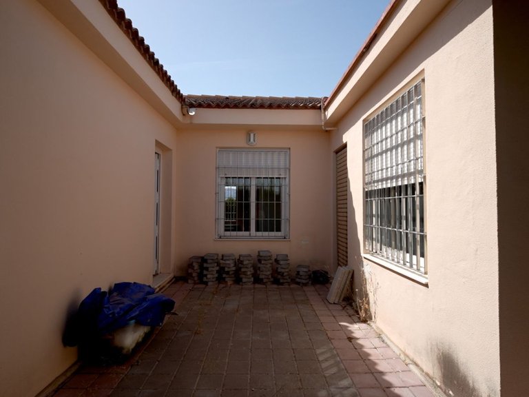 Villa for Sale in Orihuela, Alicante 28