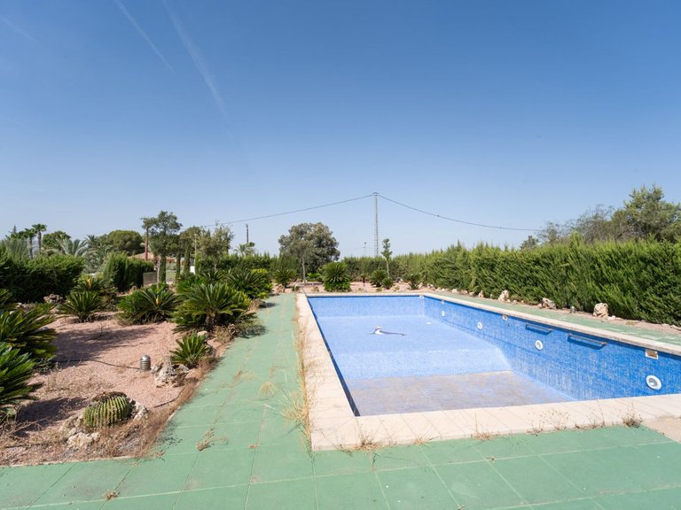 Villa for Sale in Orihuela, Alicante 36