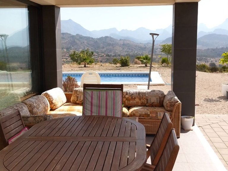 Villa for Sale in Relleu, Alicante 12