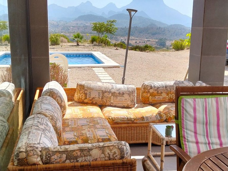Villa for Sale in Relleu, Alicante 18