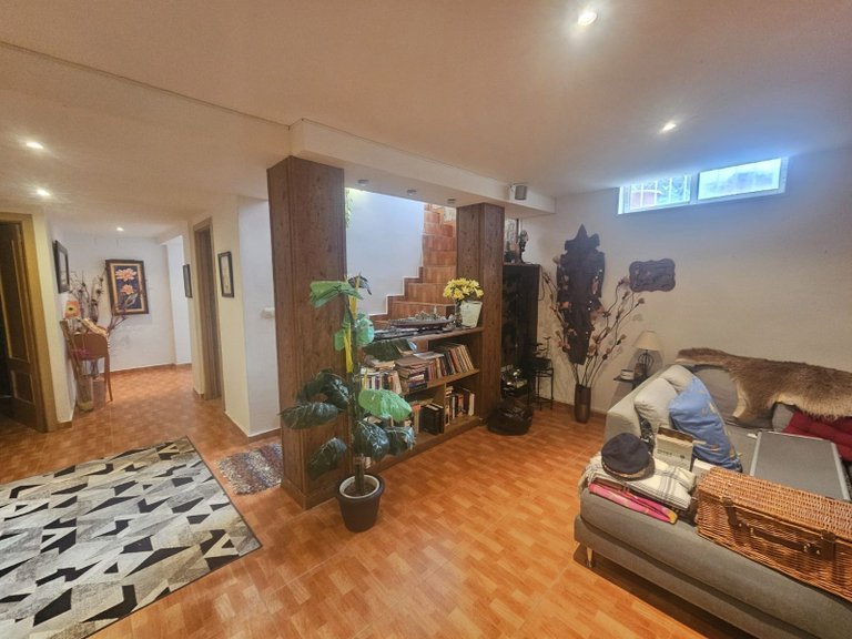 Villa for Sale in Mutxamel, Alicante 4