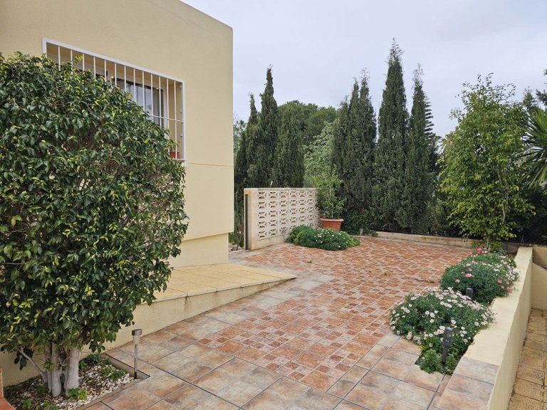 Villa for Sale in Mutxamel, Alicante 36