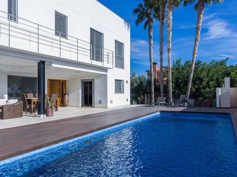 Town House for Sale in Sant Joan D'alacant, Alicante 2