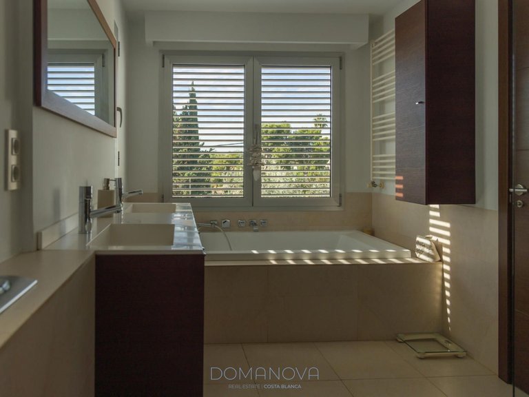 Town House for Sale in Sant Joan D'alacant, Alicante 35