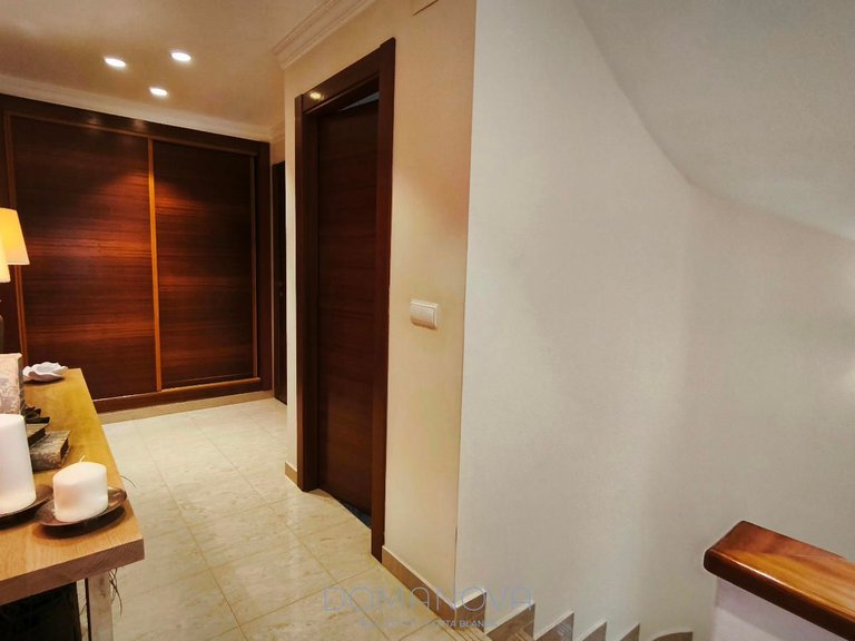 Town House for Sale in Alicante/alacant, Alicante 17