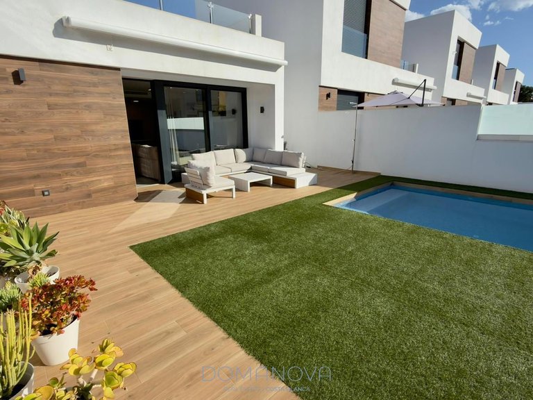 Town House for Sale in El Campello, Alicante 8