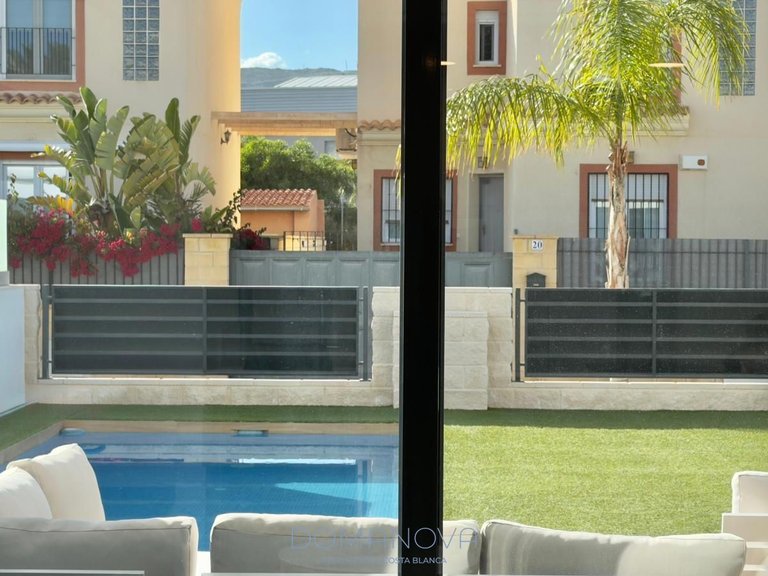 Town House for Sale in El Campello, Alicante 12