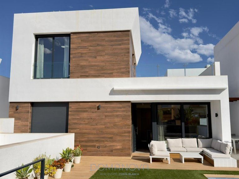 Town House for Sale in El Campello, Alicante 22