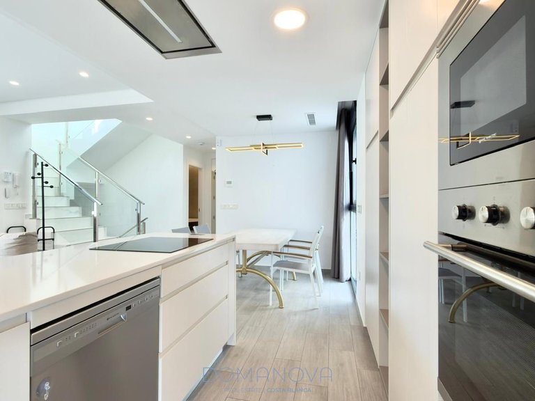 Town House for Sale in El Campello, Alicante 27