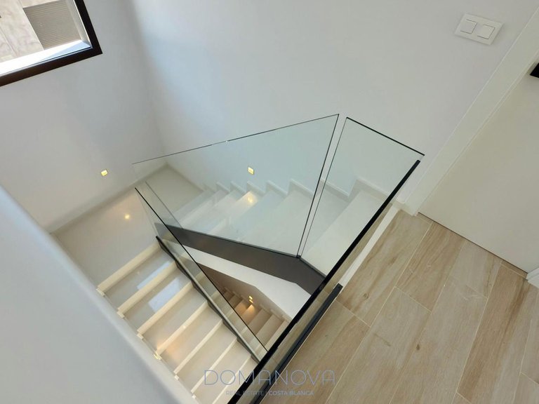 Town House for Sale in Alicante/alacant, Alicante 16