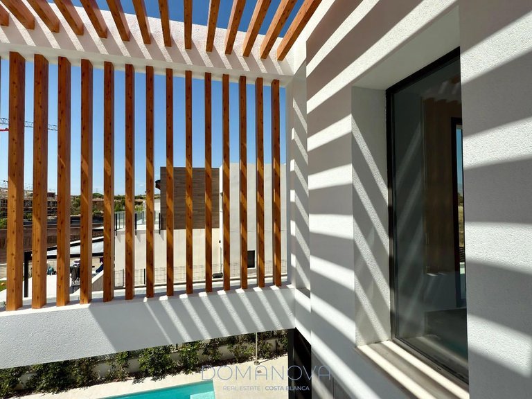 Town House for Sale in Alicante/alacant, Alicante 19