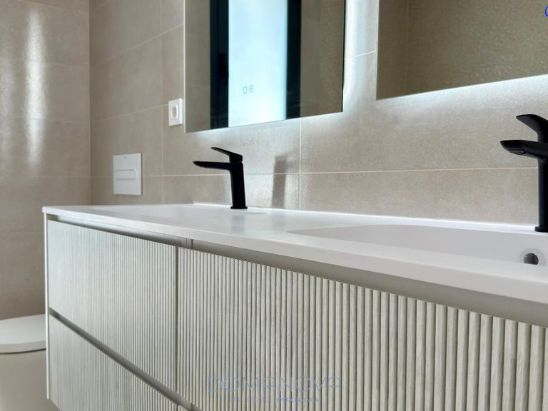 Town House for Sale in Alicante/alacant, Alicante 24