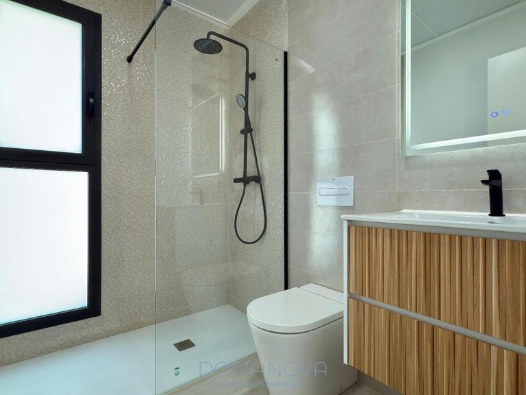 Town House for Sale in Alicante/alacant, Alicante 31