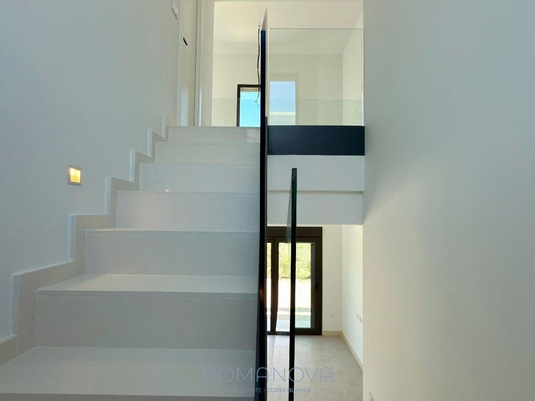 Town House for Sale in Alicante/alacant, Alicante 17