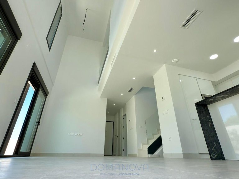 Town House for Sale in Alicante/alacant, Alicante 12