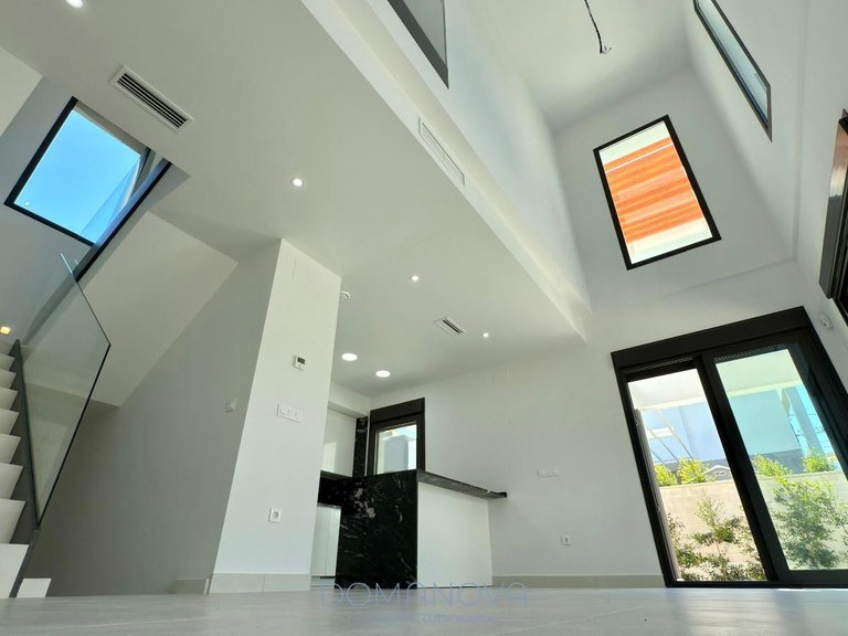 Town House for Sale in Alicante/alacant, Alicante 4