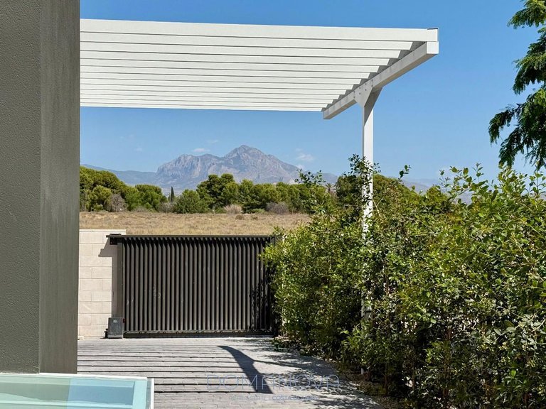 Town House for Sale in Alicante/alacant, Alicante 40