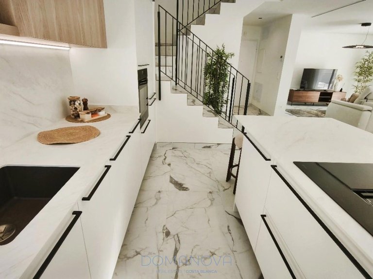 Town House for Sale in Dénia, Alicante 11