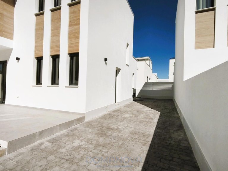 Town House for Sale in Dénia, Alicante 27
