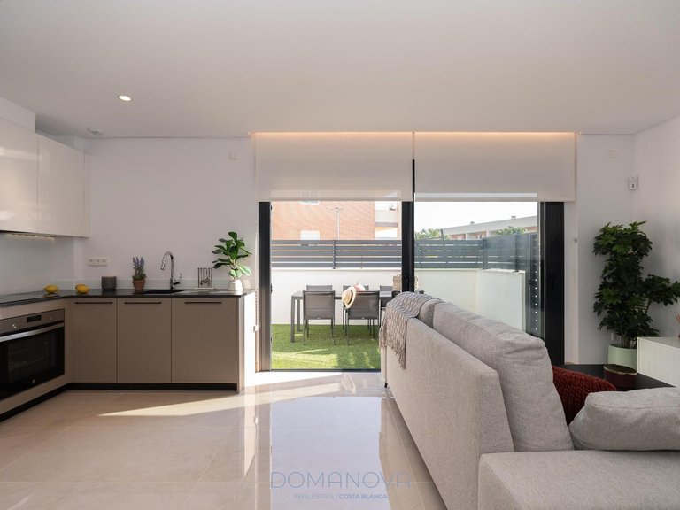 Town House for Sale in Elche/elx, Alicante 4
