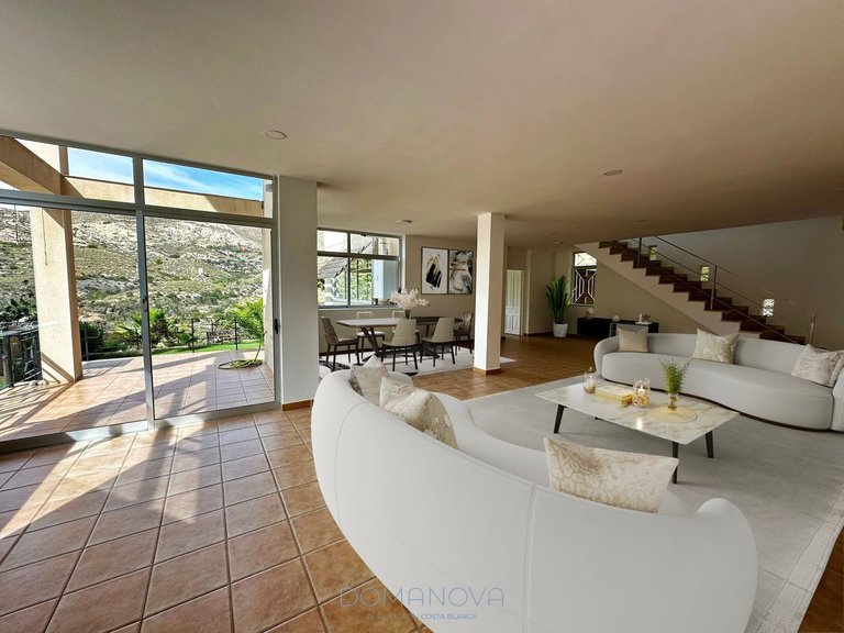 Town House for Sale in El Campello, Alicante 5