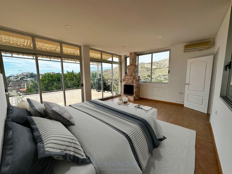 Town House for Sale in El Campello, Alicante 8