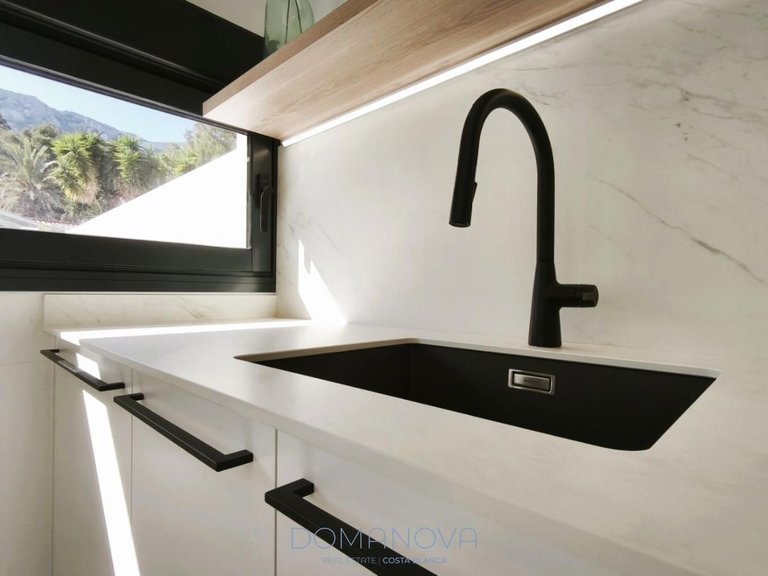 Town House for Sale in Dénia, Alicante 9