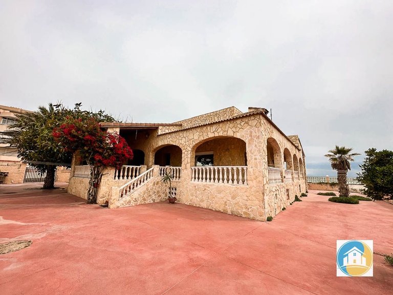 Villa for Sale in La Manga Del Mar Menor 10
