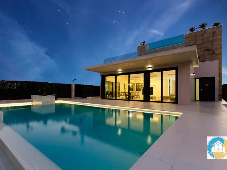 Villa for Sale in Orihuela-costa 2